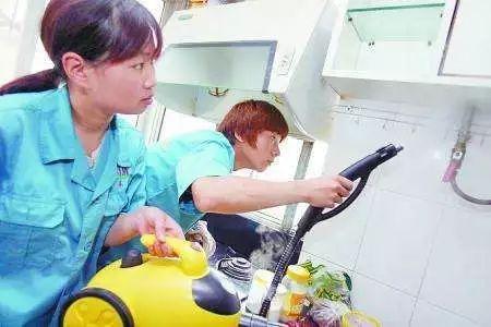 重慶家政服務(wù)春節(jié)保供 市民隨時請家政